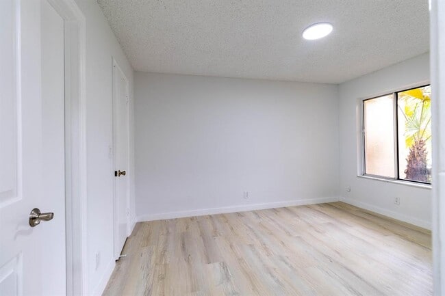 Photo - 3350 Pinewalk Dr N Unit 3350 Pinewalk Dr N