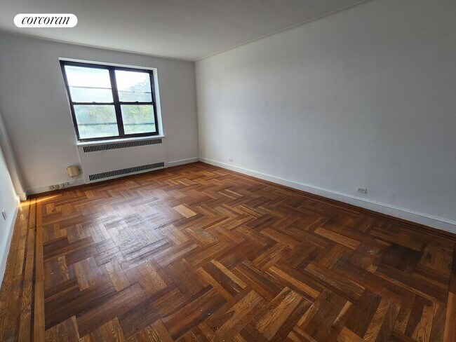 Photo - 5400 Fieldston Rd