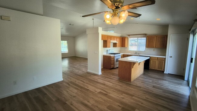 Photo - Brand New Flooring and FRESH Paint - SPACIOUS 3 BEDROOM HOUSE IN LIVERMORE!!!