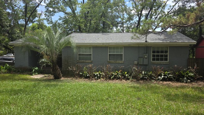 Photo - 1701 Pepper Dr