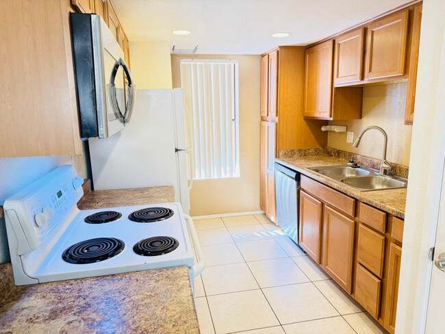 Photo - 1125 E Broadway Rd Unidad 117