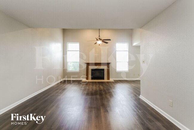 Photo - 8646 Coralberry Ln