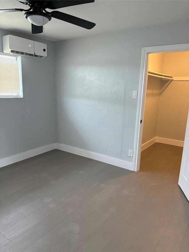 Photo - 1125 Ann St Unidad 11