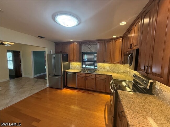 Photo - 5361 Hickory Wood Dr