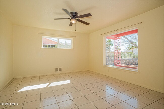 Photo - 1508 Oakdale St