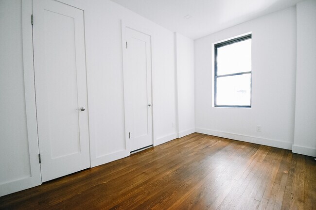 Photo - 45 Tiemann Place