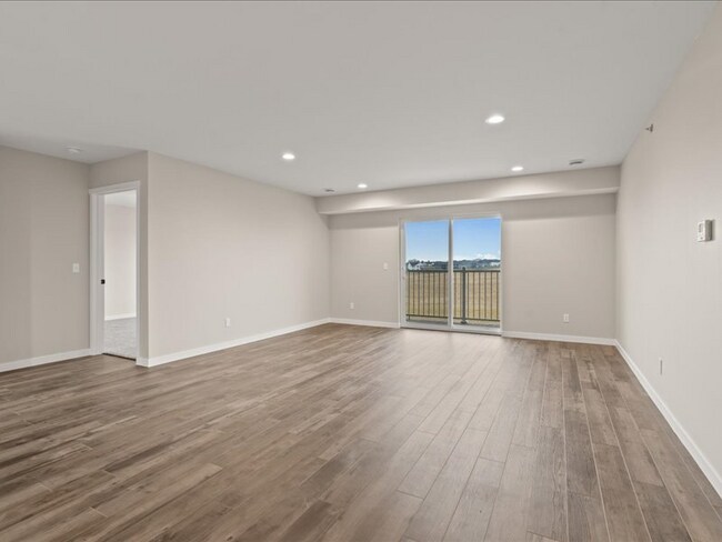 Photo - 7164 Thunder Vly Dr Unit Apt 13