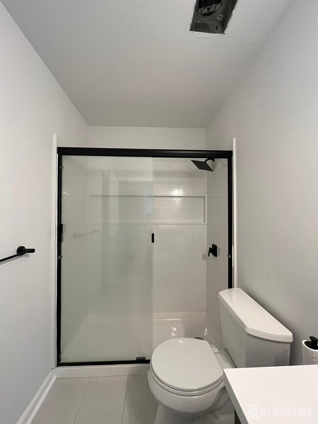 Photo - 282 Hampshire Ct Unit 282