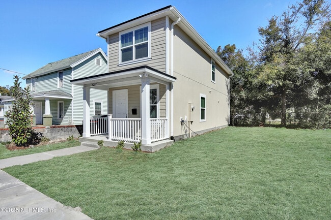 Photo - 1207 Franklin St Casa