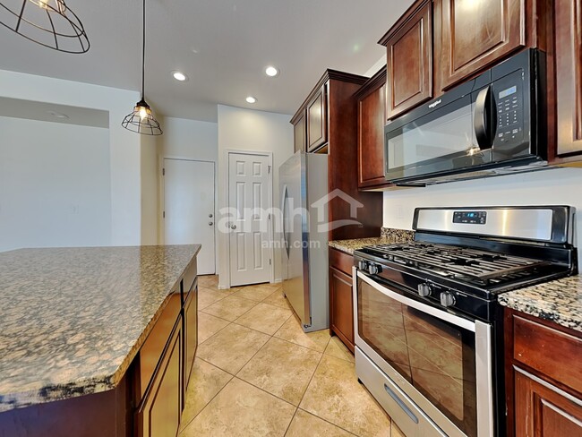 Photo - 6211 S Pearl Dr