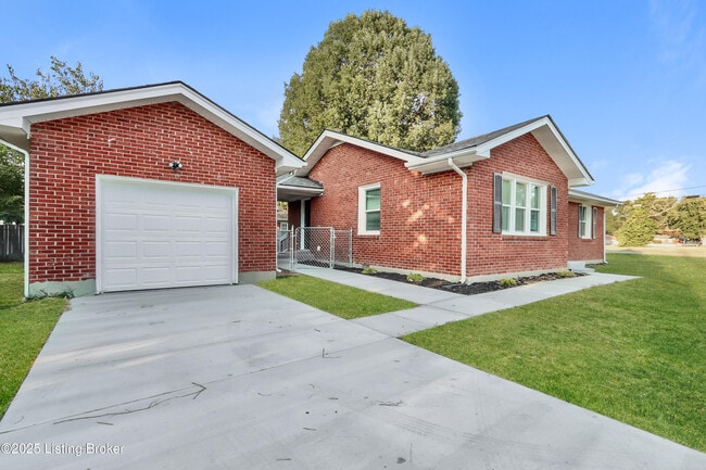 Photo - 5401 Johnsontown Rd