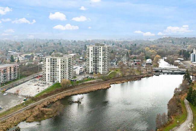 Rivers Edge II - 100 Eagle Street (Rivers Edge II)