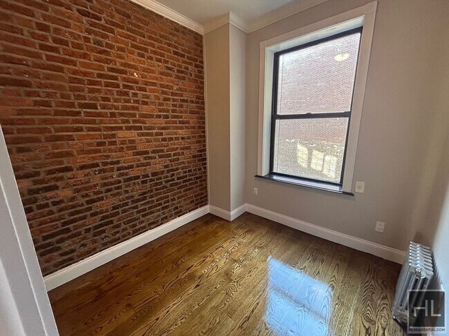 Building Photo - Prince Street Rental