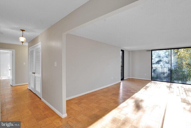 Photo - 2100 Washington Ave Unidad 2B