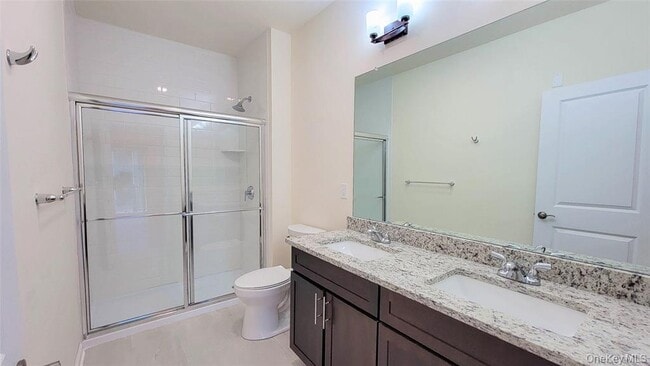 Photo - 260 W Main St Unidad 15