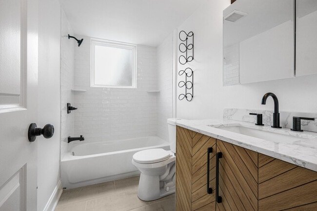 Photo - S Saratoga Unit 103