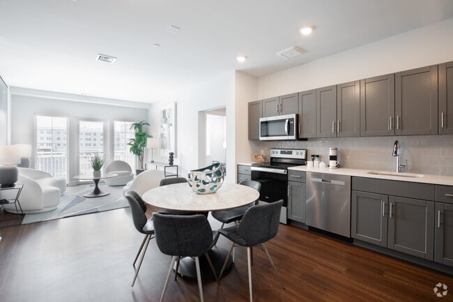 2 BR, 2 BA - 1,162 SF