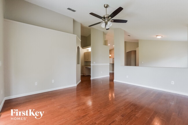 Photo - 2916 Conner Ln
