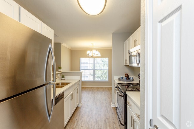 1BD, 1BA - Spruce