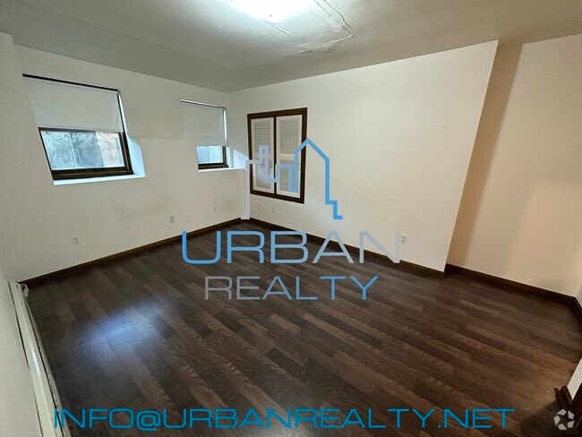 Building Photo - 1911 Beacon St Unit 1 Rental