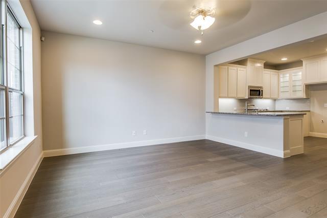 Photo - 4670C Rhett Ln