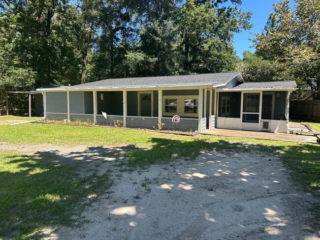 2 Bedroom Home Available Now - 2 Bedroom Home Available Now
