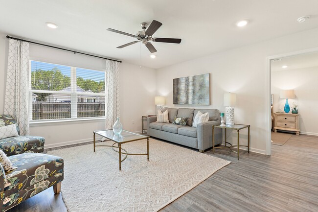 Photo - Emerald Lakes South