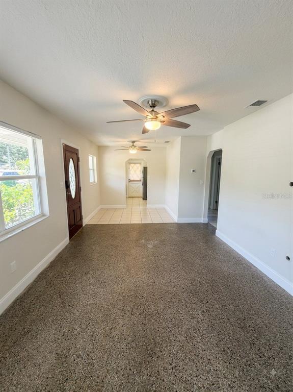 Photo - 2119 W Henry Ave