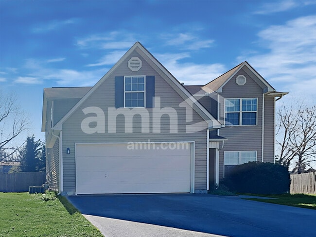 Building Photo - 4449 Oakbank Ln NW