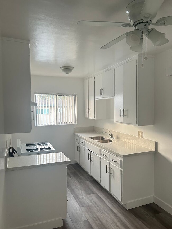 Photo - 821 Glenway Drive