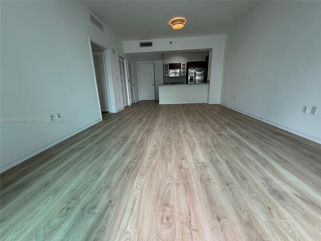 Photo - 951 Brickell Ave Unidad 1103
