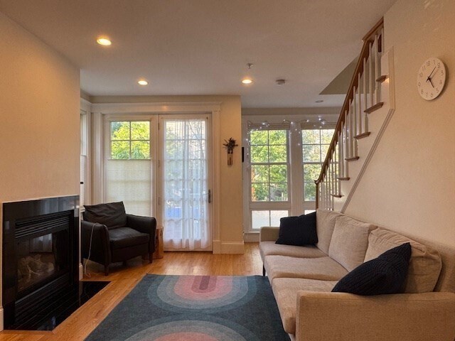 Photo - 14 Decatur St (Cambridge, MA)