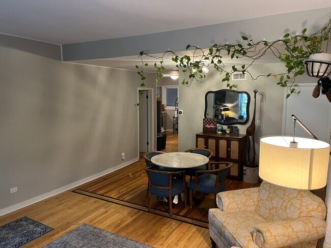 Photo - 4128 N Lincoln Ave