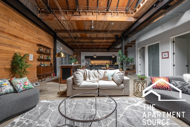 Photo - 3134 W Carroll Ave Unidad 2