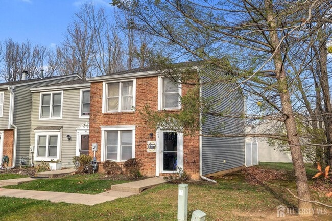 Building Photo - 89 Doe Ct