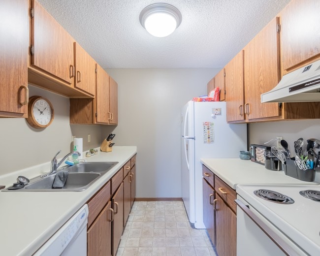 Park Village 1 - Park Village Apartments