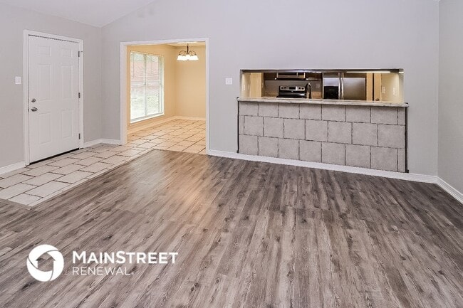 Photo - 6540 Jamestown Dr