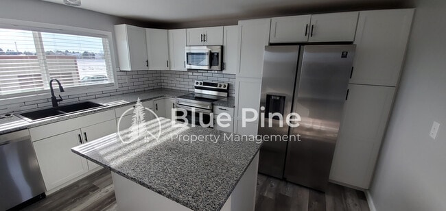 Photo - 2348 Stace St Unit 2