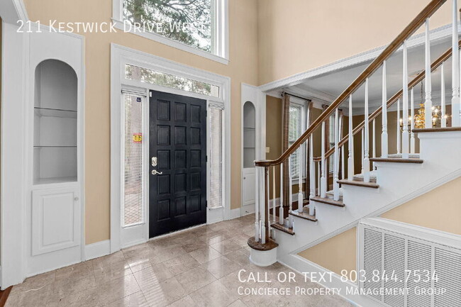 Photo - 211 Kestwick Dr W