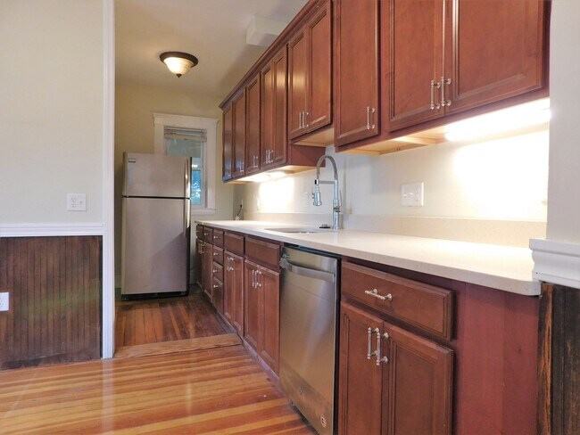 17 Manley St Unit 3