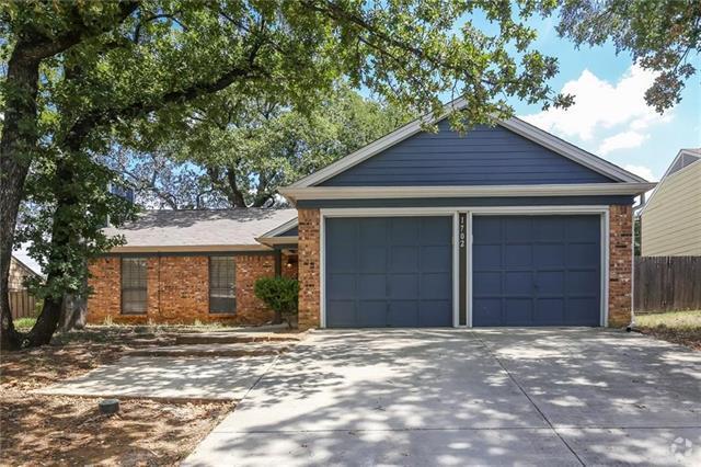 Building Photo - 1702 Acorn Dr Rental
