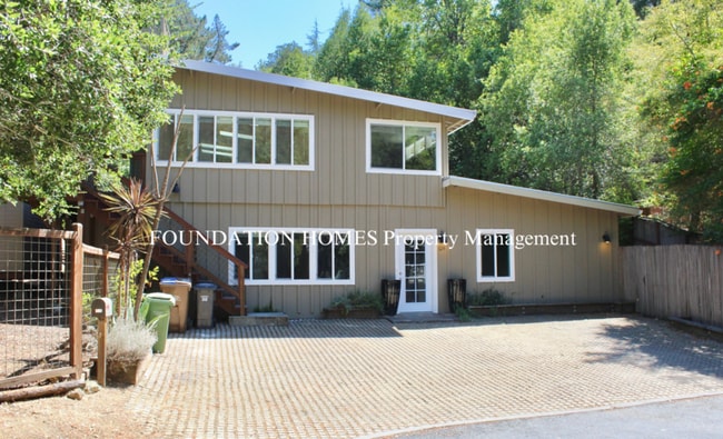 Photo - 126 Redwood Rd