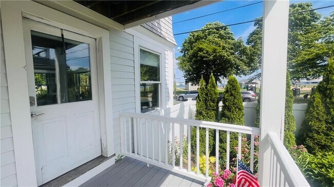 115 Wellington Ave Unit 1