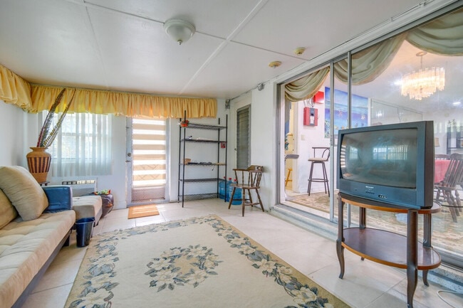 Photo - 280 NW 207th St Unidad ID1307402P