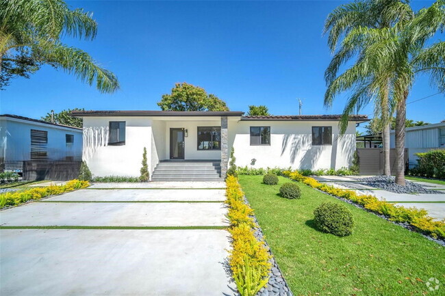Building Photo - 8011 SW 18th Terrace Rental