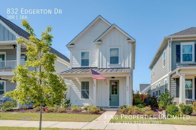 Building Photo - 832 Edgerton Dr Rental
