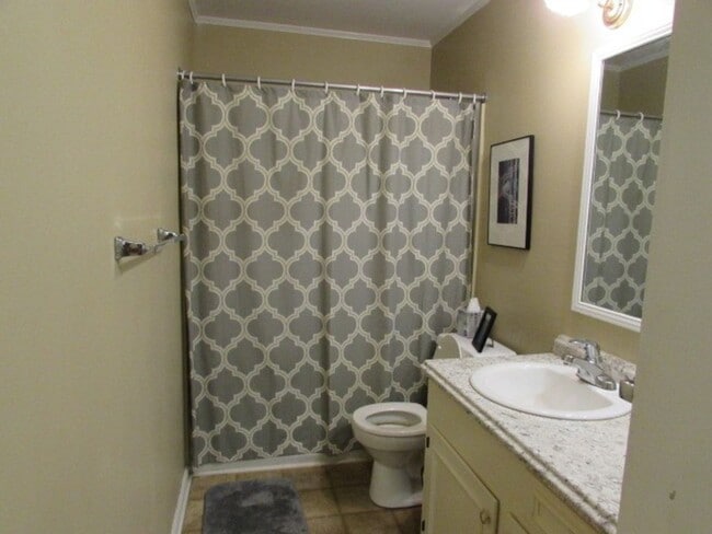 Photo - 3 Bedroom Home Near Sumter High