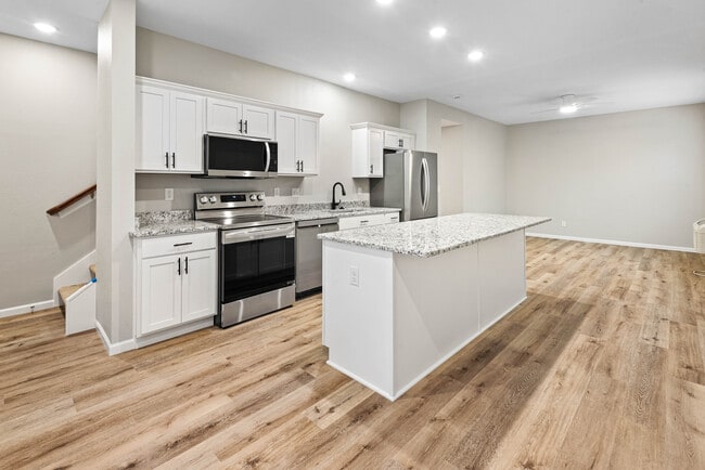 Photo - 1222 Bertrand St