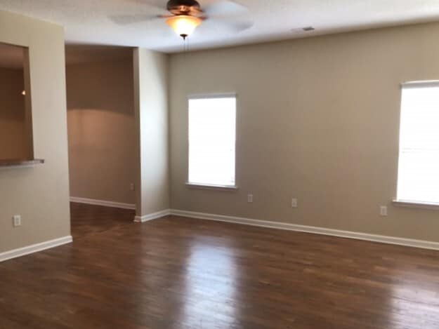 Photo - 25 Hartland Ct