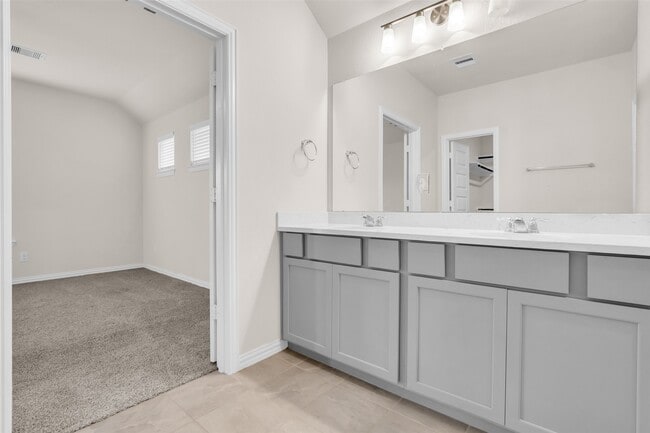 Photo - 19419 Valletta Green Dr